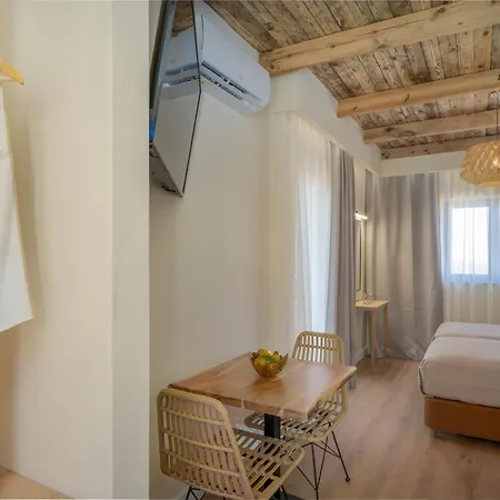 Driades Luxury By Estia 3*