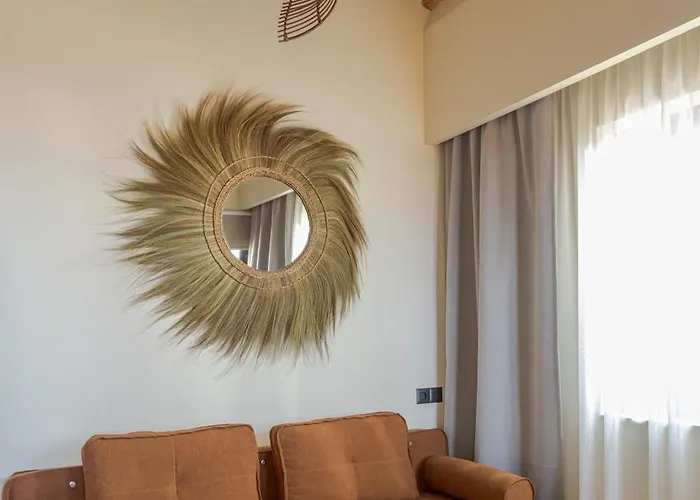 Driades Luxury By Estia Apart Otel 3*