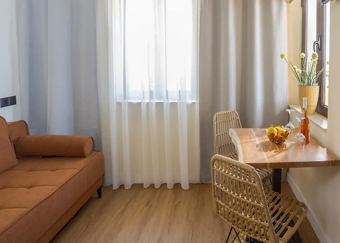 Driades Luxury By Estia Apart Otel 3*