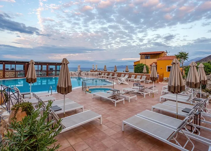 Apart Otel Driades Luxury By Estia 3*