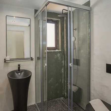 Aparthotel Driades Luxury By Estia 3*