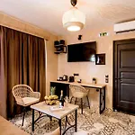 Aparthotel Driades Luxury By Estia 3*