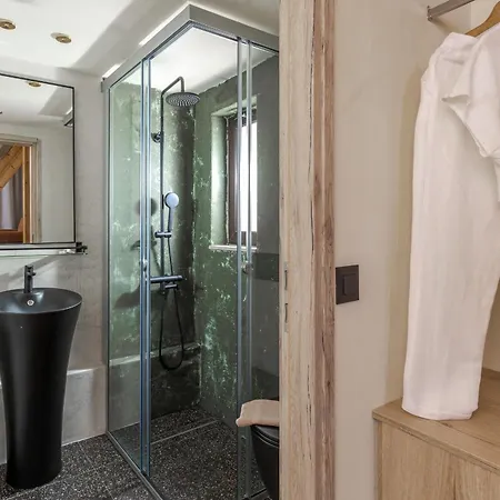 Driades Luxury By Estia Lägenhetshotell Hersonissos (Crete)